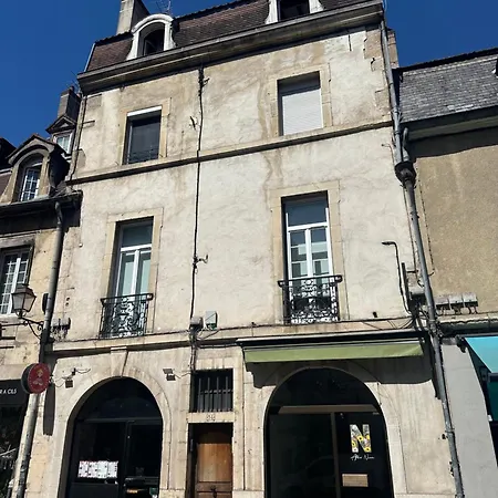 Rousseau Central, Climatise, Entierement Renove Dijon