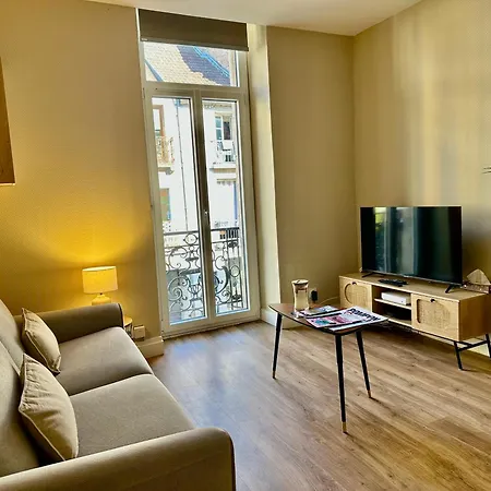 Rousseau Central, Climatise, Entierement Renove Dijon