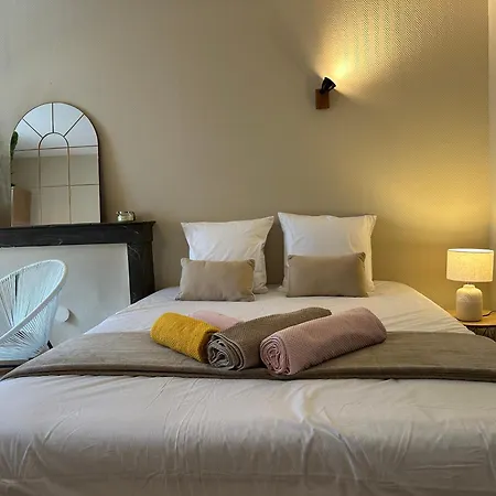 Rousseau Central, Climatise, Entierement Renove Apartmán *